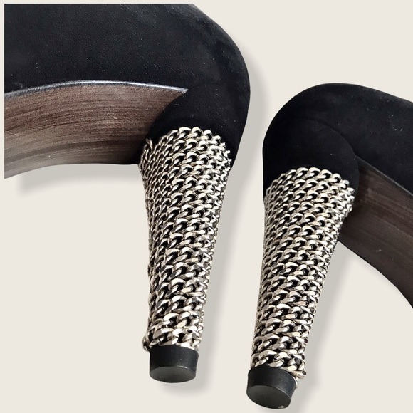 Stuart Weitzman Black Suede Chain Link Pump Heels - Picture 6 of 11